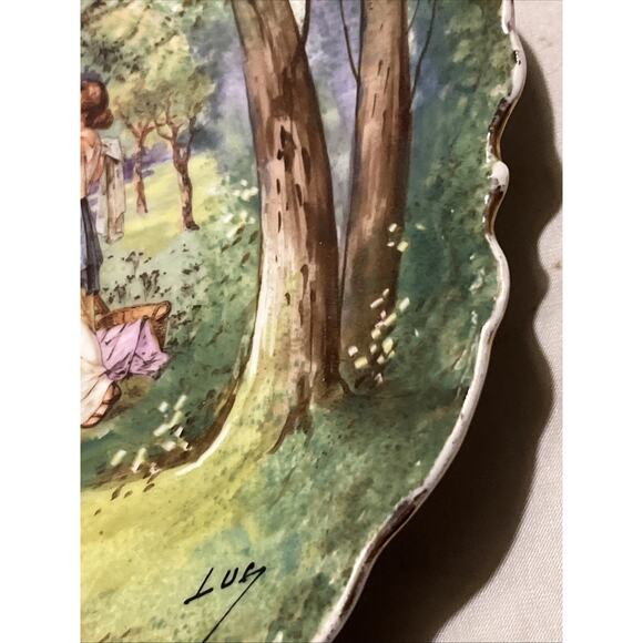 Large Antique Limoges Hand Painted Plate Signed 9.5" - Picture 3 of 5